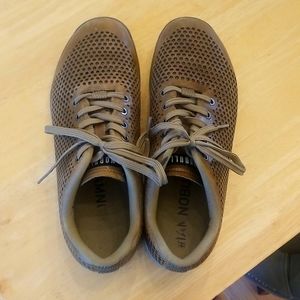 10.5 men's nobull leather trainers brown